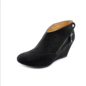 Chinese Laundry Size 8 Booties